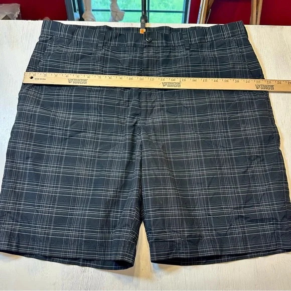 Ben Hogan Performance Men’s Plaid Golf Shorts Size 40 - Picture 3 of 9